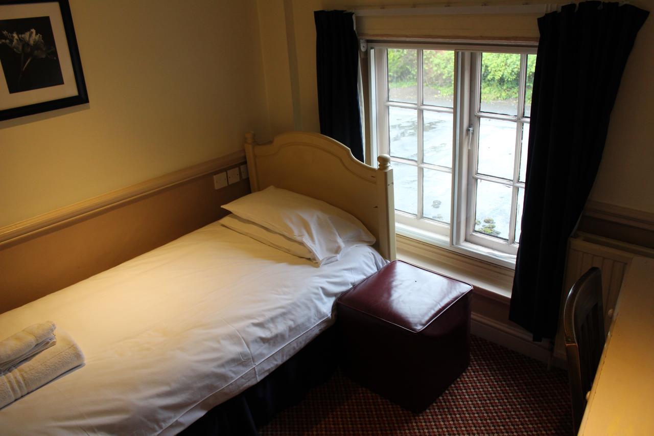 Whyte Harte Hotel เรดฮิลล์ ภายนอก รูปภาพ