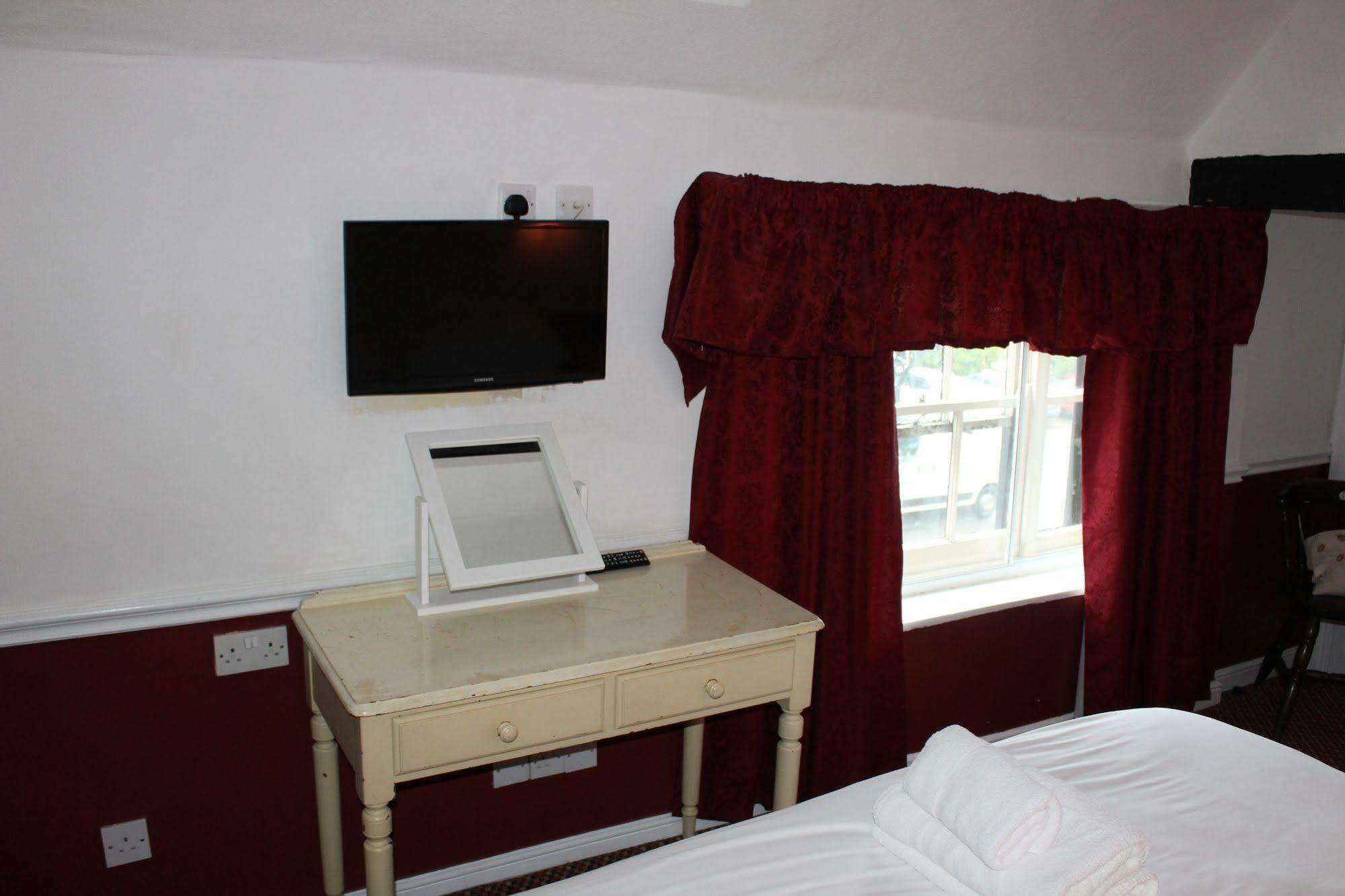 Whyte Harte Hotel เรดฮิลล์ ภายนอก รูปภาพ